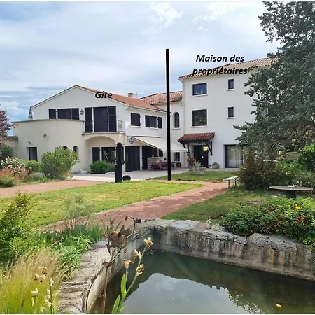 Maison Confortable, Nature Et Patrimoine - 6 Pers. - Fr-1-496-411 Saint-Romain-le-Puy